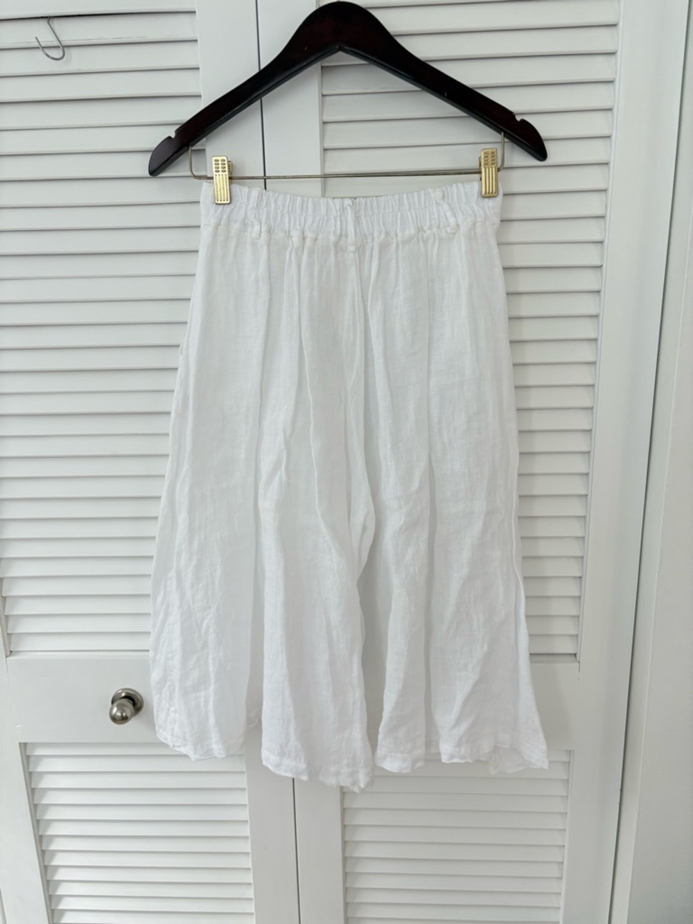 White Linen A-Line long shorts - Picture 2 of 4